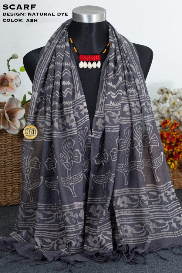 Handloom natural dye scarf