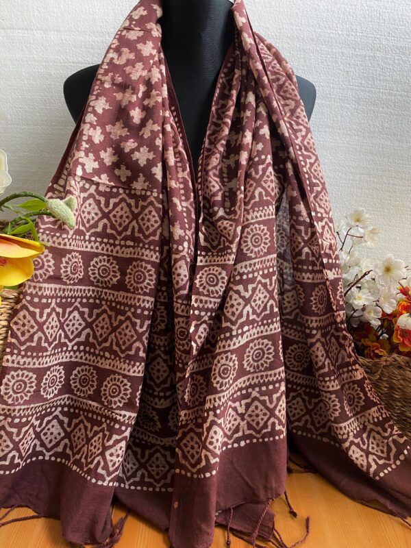 Handloom natural dye scarf